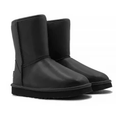 UGG Classic Short Luxury Black