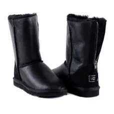 UGG Classic Short Zip Metallic Black