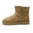 Купить UGG Mini Bailey Graphic Logo Suede Chestnut