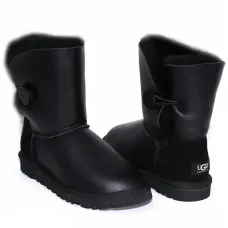 UGG Bailey Button Metallic Black
