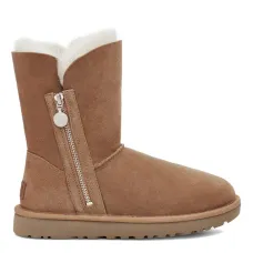 UGG Bailey Zip Short Chestnut