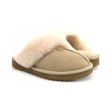 UGG Slippers Scufette Sand