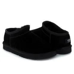 UGG Tasman Black